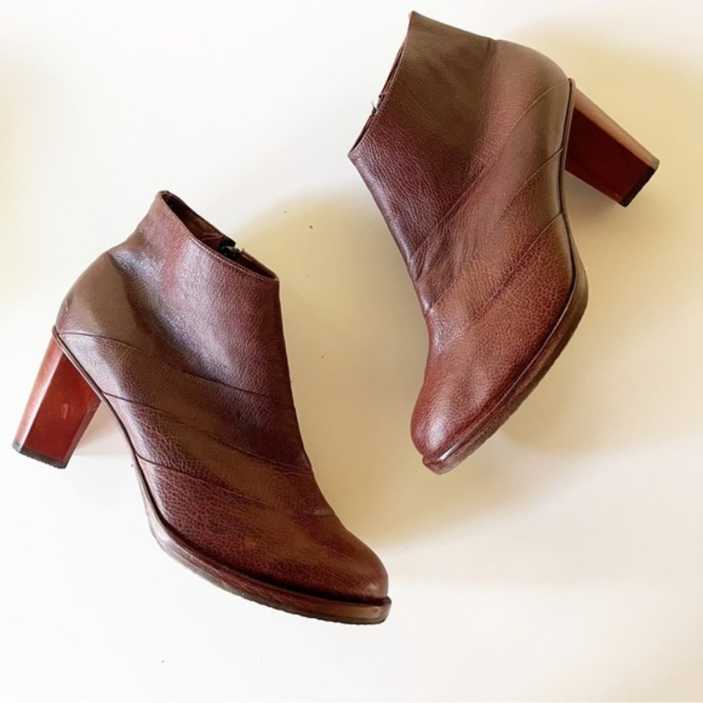 Salpy Brown Leather Block Heel Booties - size 10